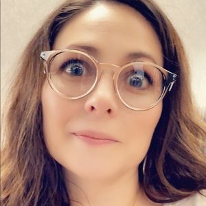 Meet your Posher, Chrissy